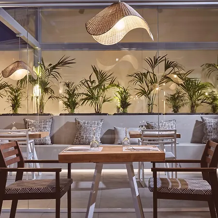 Hotel St John & 5*