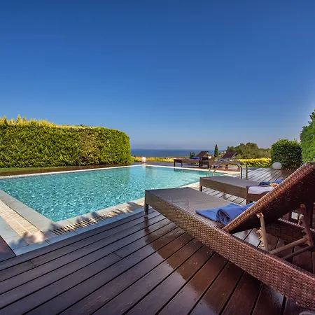 St John & 5* Plános