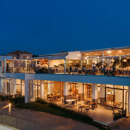 St John & 5* Plános