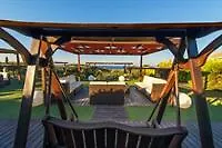 St John & 5* Plános